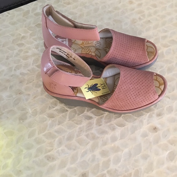 Fly London shoes - Picture 2 of 7